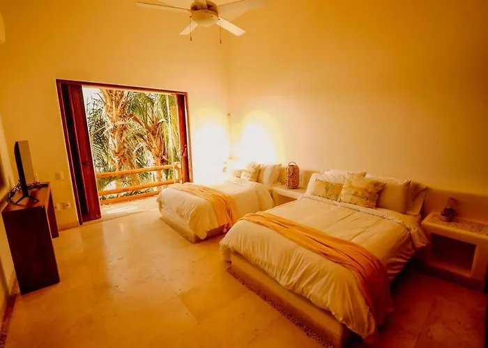 Dream With Private And Catering Villa *